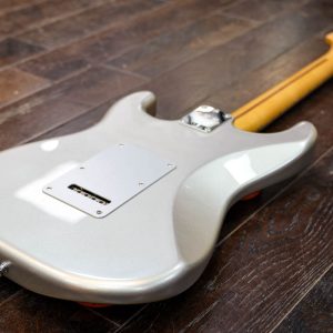 Fender H.E.R. Stratocaster in Chrome Glow