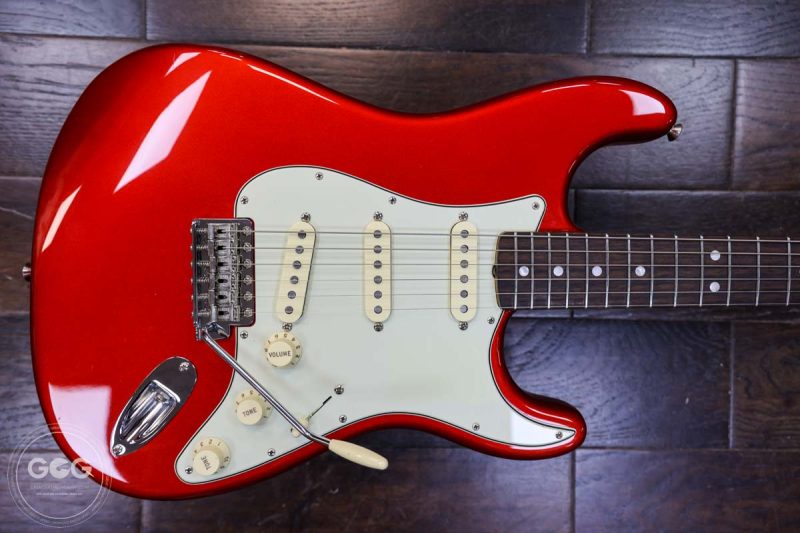 CANDY APPLE RED AMERICAN ORIGINAL 60'S FENDER STRATOCASTER 43