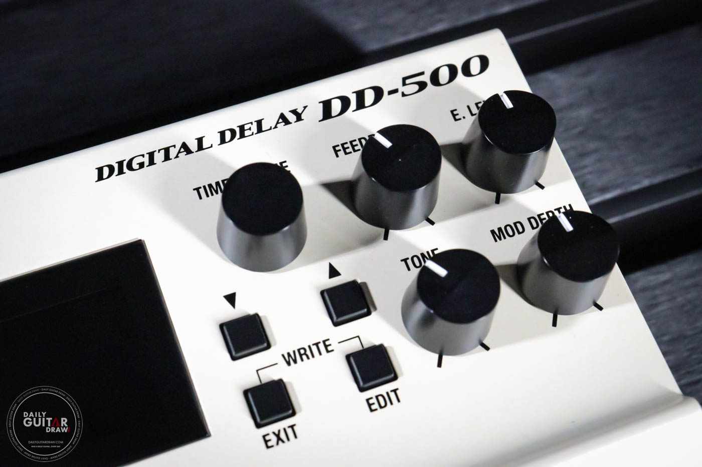 BEST DELAY PEDAL AVAILABLE? Boss DD500 Twin Digital Delay Pedal A22 –  Daily Guitar Draw©