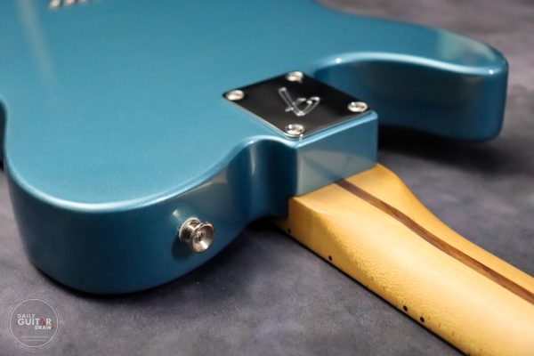 350 Fender Telecaster Tidepool Blue