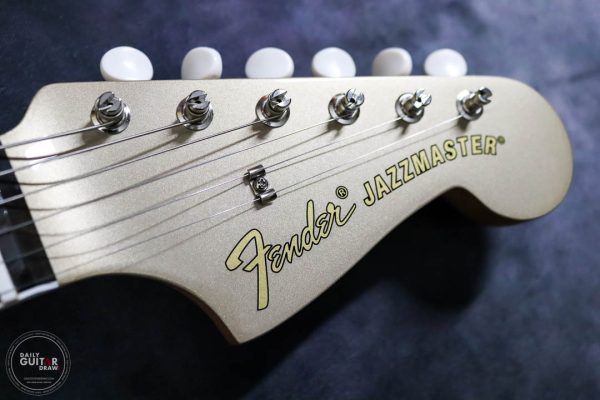 371 Fender Jazzmaster SSS Gold Foil Gold
