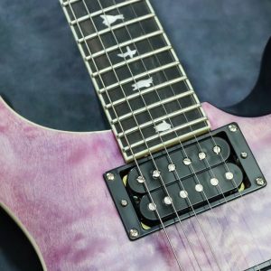 385 PRS SE Custom 24 Electric Guitar in Violet Quilt