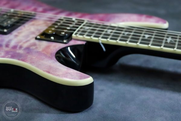 385 PRS SE Custom 24 Electric Guitar in Violet Quilt