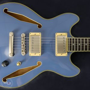 424 COVER Dangelico Hollow Blue